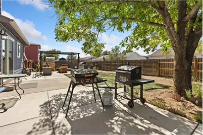 627 Ash Ave, Ault, CO 80610 - Photo 32