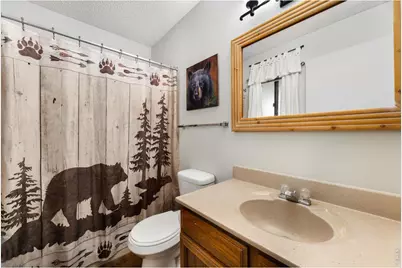 1050 S Saint Vrain Ave #B-2, Estes Park, CO 80517 - Photo 24