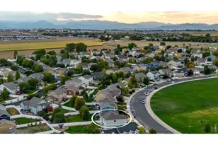 3240 Silverbell Dr, Johnstown, CO 80534 - Photo 30
