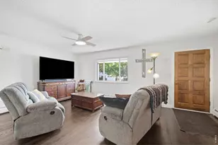 2011 Abeyta Ct, Loveland, CO 80538 - Photo 8