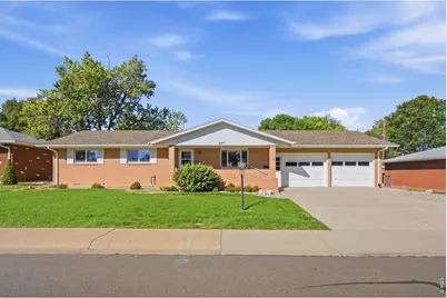 2011 Abeyta Ct, Loveland, CO 80538 - Photo 2