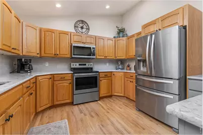 2273 W 46th St, Loveland, CO 80538 - Photo 12