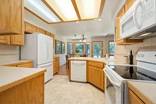 507 Trailwood Cir, Windsor, CO 80550 - Photo 8