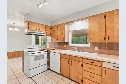 1053 Montview Rd, Fort Collins, CO 80521 - Photo 8