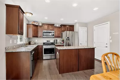 1832 Ruddlesway Dr, Windsor, CO 80550 - Photo 10