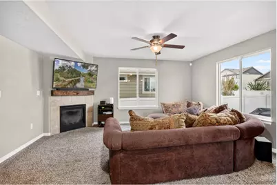 1832 Ruddlesway Dr, Windsor, CO 80550 - Photo 6