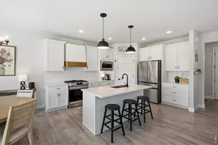615 Red Jewel Dr, Windsor, CO 80550 - Photo 8