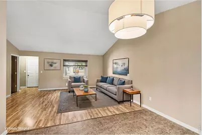 1986 E 18th St, Loveland, CO 80538 - Photo 4