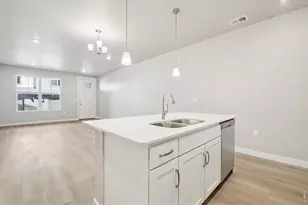 410 High Point Dr, Longmont, CO 80504 - Photo 10