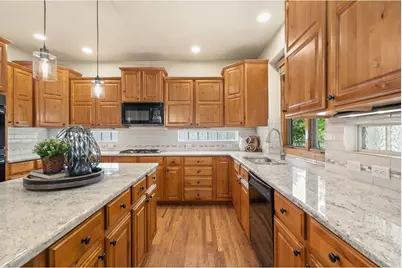 8340 Stay Sail Dr, Windsor, CO 80528 - Photo 16