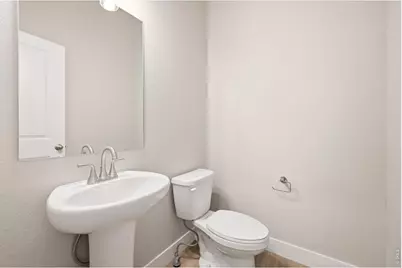 4232 Trapper Lake Dr, Loveland, CO 80538 - Photo 10