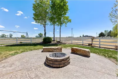 2002 Trail Ridge Dr, Severance, CO 80615 - Photo 46