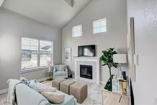 160 High Point Dr, Longmont, CO 80504 - Photo 4