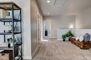160 High Point Dr, Longmont, CO 80504 - Photo 14