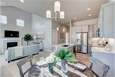 160 High Point Dr, Longmont, CO 80504 - Photo 4