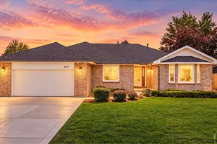 2651 Westlake Ct, Longmont, CO 80503 - Photo 2