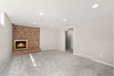 44 Dartmouth Cir, Longmont, CO 80503 - Photo 26