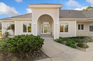 8138 Scenic Ridge Dr, Fort Collins, CO 80528 - Photo 2