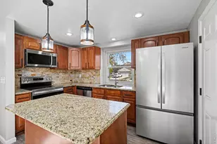 3907 Ash Ave, Loveland, CO 80538 - Photo 8