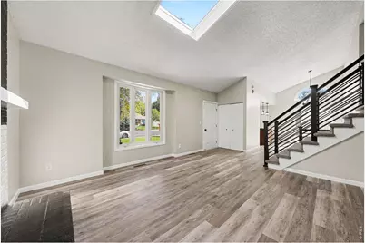 3907 Ash Ave, Loveland, CO 80538 - Photo 4