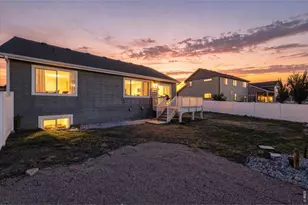 639 Gore Range Dr, Severance, CO 80550 - Photo 34