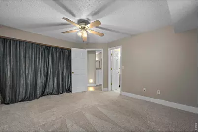 4986 W 61st Pl, Arvada, CO 80003 - Photo 10