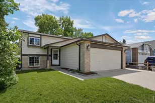 4986 W 61st Pl, Arvada, CO 80003 - Photo 2