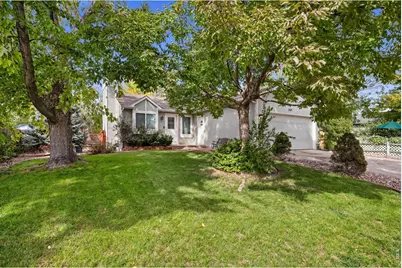 2137 Steele St, Longmont, CO 80501 - Photo 2