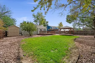 2137 Steele St, Longmont, CO 80501 - Photo 28