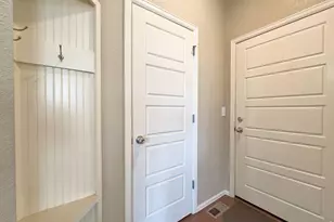 526 W 64th St, Loveland, CO 80538 - Photo 10