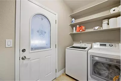 5586 Stone Church Ct, Loveland, CO 80537 - Photo 24