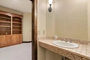 2915 Sedona Hills Dr, Loveland, CO 80537 - Photo 38