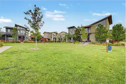 5229 Beeler St, Denver, CO 80238 - Photo 46