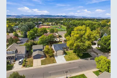 4009 Stoney Creek Dr, Fort Collins, CO 80525 - Photo 4