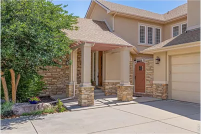 1001 Wyndemere Cir, Longmont, CO 80504 - Photo 2