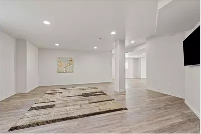 1001 Wyndemere Cir, Longmont, CO 80504 - Photo 26
