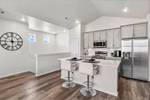 569 Vicot Wy, Fort Collins, CO 80524 - Photo 8