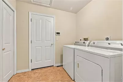 2933 Lake Park Way, Longmont, CO 80503 - Photo 26