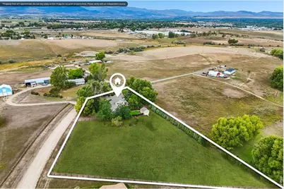 1120 Cody Dr, Loveland, CO 80537 - Photo 4