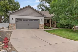 563 Kenai Ct, Windsor, CO 80550 - Photo 2