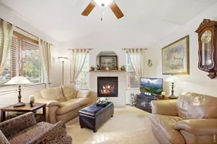 4527 Cole Dr, Loveland, CO 80538 - Photo 8
