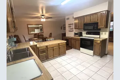 1015 Wilson Ave, Fort Morgan, CO 80701 - Photo 8