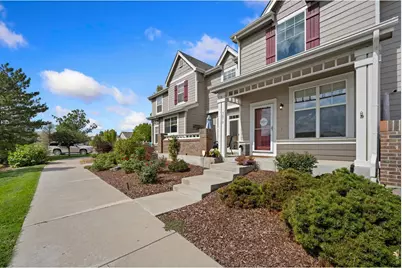 3070 Nunn Pl, Loveland, CO 80538 - Photo 2
