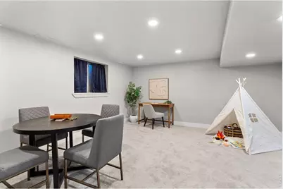 304 W 52nd St, Loveland, CO 80538 - Photo 32