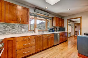 2570 Eagle Rock Dr, Estes Park, CO 80517 - Photo 12