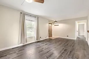 1735 W Burlington Pl, Denver, CO 80221 - Photo 8