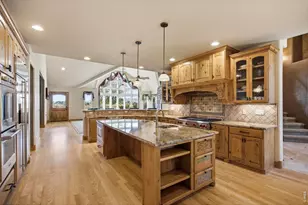 2075 Doyle Dr, Berthoud, CO 80513 - Photo 8