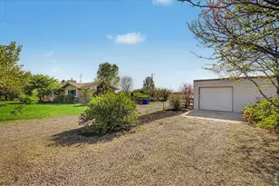 13861 Elmore Rd, Longmont, CO 80504 - Photo 32