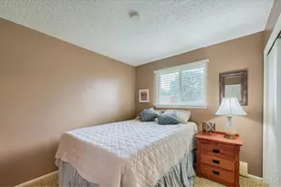 2542 Cambridge Dr, Longmont, CO 80503 - Photo 8
