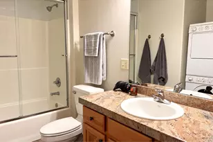 801 Lakepoint Dr, Frisco, CO 80443 - Photo 8